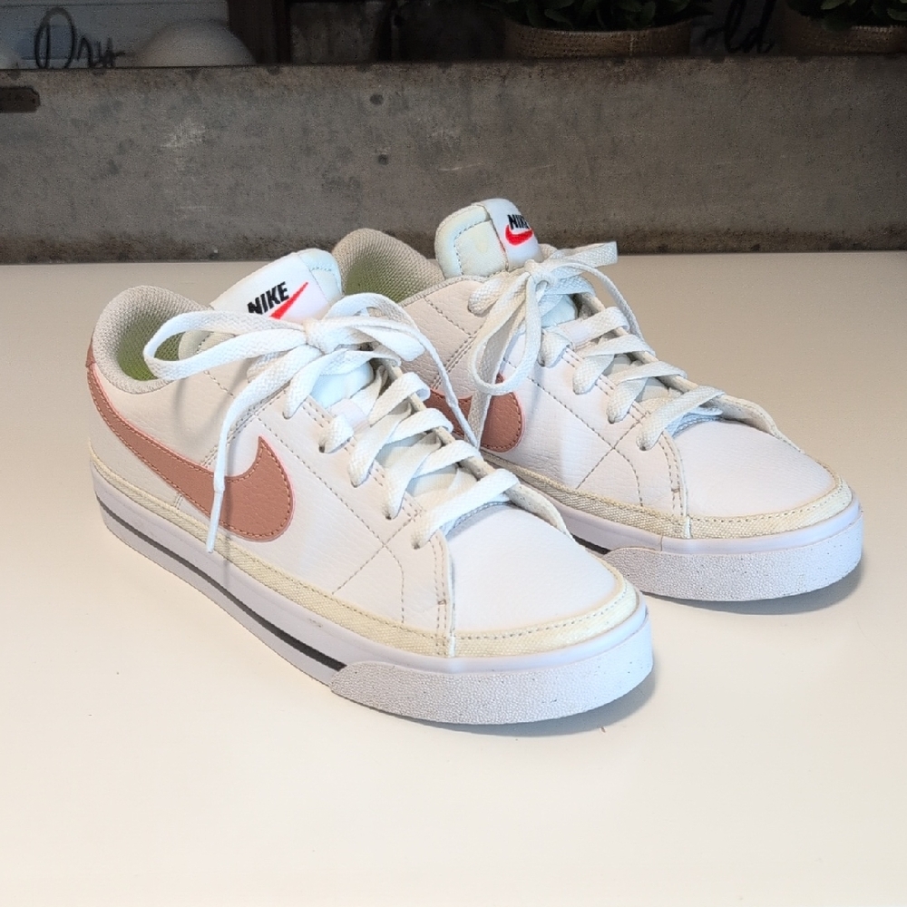 Nike Women's Sneakers